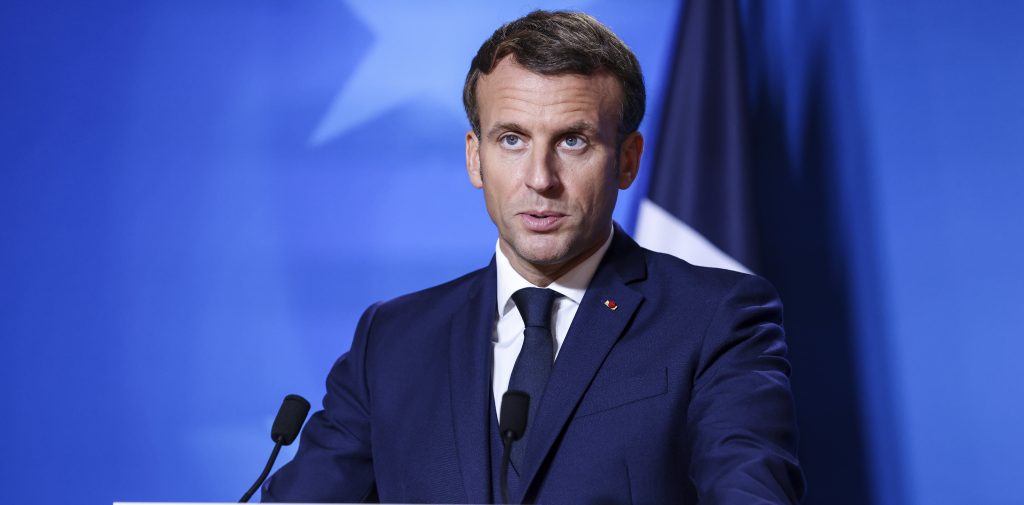 Emmanuel Macron , tasr