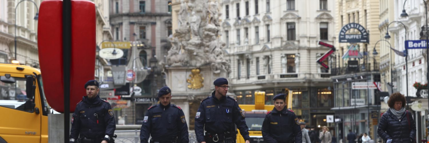 Rakúska polícia vo Viedni je v pohotovosti. Hrozia vraj útoky na kostoly.