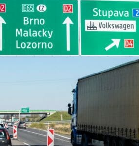 Aktualita. Pozor! Zrazili sa 2 kamióny