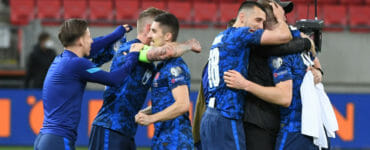 Slovenskí futbalisti sa tešia po výhre 2:1 v kvalifikačnom zápase H-skupiny MS2022 Slovensko - Rusko v Trnave v utorok 30. marca 2021.
