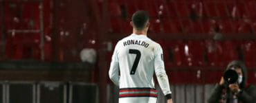 Cristiano Ronaldo, zahodil pásku. zápas proti Srbsku