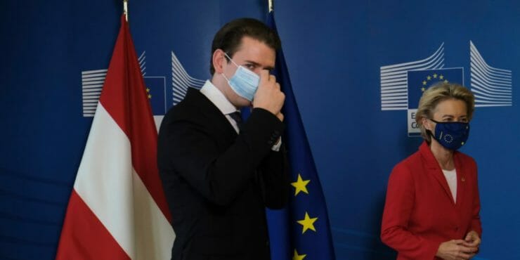 Rakúsky kancelár Sebastian Kurz a a šéfka eurokomisie Ursula von der Leyenová.