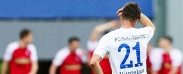 Sklamaný hráč Schalke, Huntelaar, vypadnutie