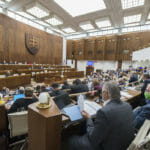 Na snímke poslanci Národnej rady (NR) SR poèas rokovania 9. schôdze parlamentu 8. júla 2020 v Bratislave. FOTO TASR - Martin Baumann *** Local Caption *** COVID-19