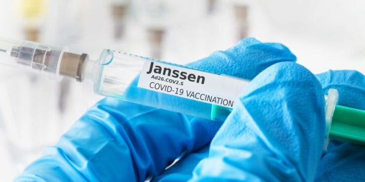 Dávka vakcíny proti ochoreniu COVDI-19 od americkej spoločnosti Johnson & Johnson.