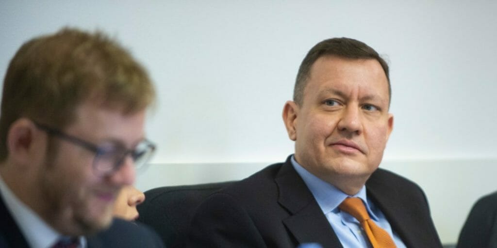 právni zástupcovia TV Markíza zľava Tomáš Kamenec a Daniel Lipšic