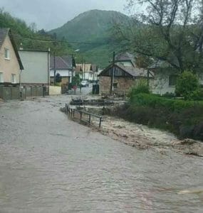 Rudno nad Hronom zaplavila voda