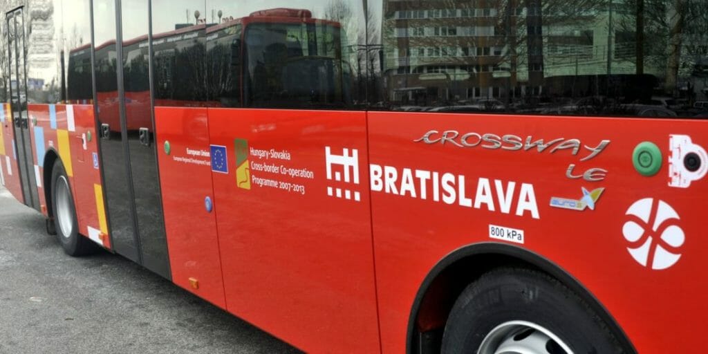 Autobus MHD v Bratislave.