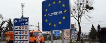 Hraničný prechod s Maďarskom pre vozidlá do 3,5 t na moste cez rieku Roňava SVK Slovenské Nové Mesto//HUN Sátoraljaújhely.
