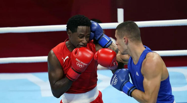 boxerista Andrej Csemez bojuje na olympiáde o zlato