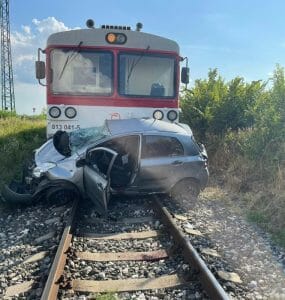 Na nechránenom železničnom priecestí neďaleko Skalických rybníkov v Trnavskom kraji vyhasol v utorok popoludní ľudský život