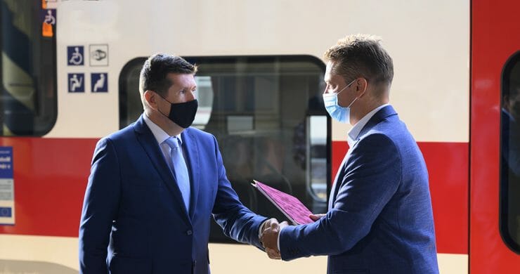 Minister dopravy Andrej Doležal podpísal novú investíciu