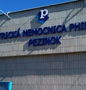 Psychiatrická nemocnica Philippa Pinela v Pezinku.