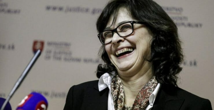 Lucia Žitňanská počas tlačovej konferencie, na ktorej vysvetlila dôvody odchodu z postu ministerky spravodlivosti.