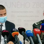Dočasný policajný prezident Štefan Hamran (vľavo) a hovorca hovorca PPZ Michal Slivka (vpravo).