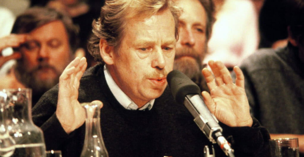 Václav Havel na archívnej fotografii z novembra 1989.