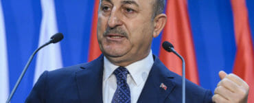 Šéf tureckej diplomacie Mevlüt Čavušoglu