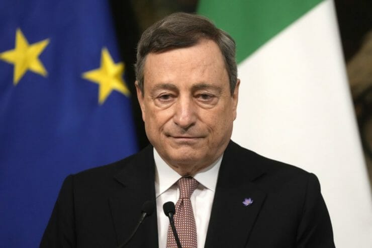 Na ilustračnej fotografii taliansky premiér Mario Draghi.