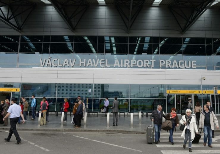Poplach na pražskom letisku