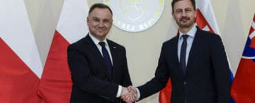 Sprava predseda vlády SR Eduard Heger a prezident Poľskej republiky Andrzej Duda počas prijatia v priestoroch historickej budovy Úradu vlády SR 11. mája 2022 v Bratislave.