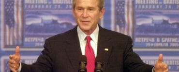 Na archívnej snímke George W. Bush v Bratislave vo februári 2005.