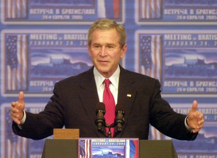 Na archívnej snímke George W. Bush v Bratislave vo februári 2005.
