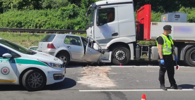 Stopy na mieste tragickej nehody zaisťuje polícia.