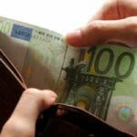 slovenská ekonomika recesia rast bankovka kríza peňaženka