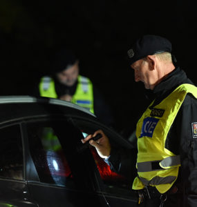 Polícia, kontroly na hraniciach, migrácia, migranti