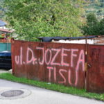 Na snímke ulica Dr. Jozefa Tisu, ktorá je predmetom hlasovania v referende vo Varíne 29. októbra 2022.