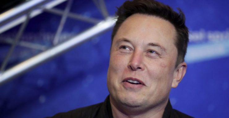 Na archívnej snímke z 1. decembra 2020 miliardár a podnikateľ Elon Musk
