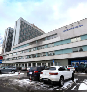 Na archívnej snímke Fakultná nemocnica s poliklinikou F. D. Roosevelta v Banskej Bystrici