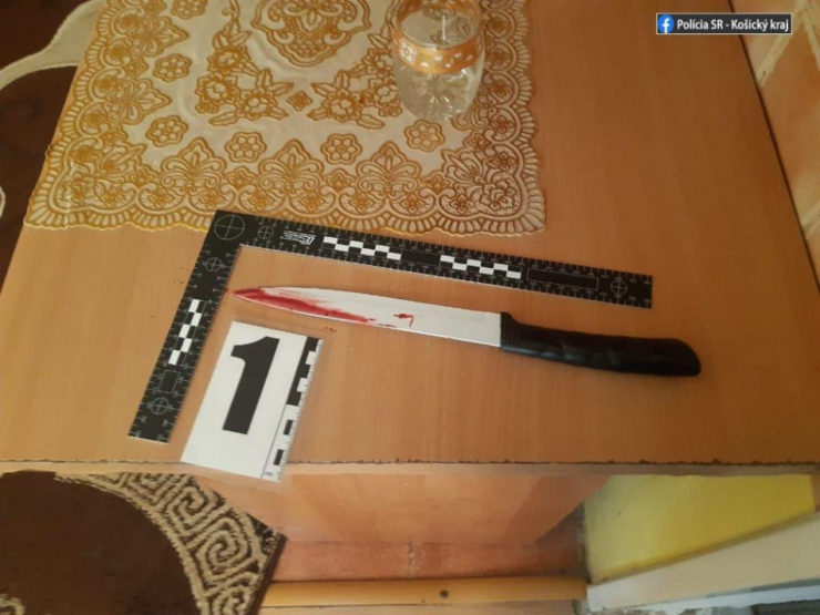 Nôž zverejnený políciu pri informácii o vražde dievčaťa v Krompachoch.