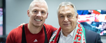 Zľava Balázs Dzsudzsák a Viktor Orbán.