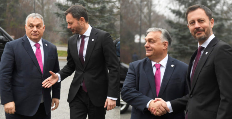Na dvojsnímke Eduard Heger víta Orbána na stretnutí lídrov V4 v Košiciach.