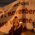 Účastníci spoločného podujatia opozičných strán s názvom Toto sme nechceli! pri príležitosti 27. výročia Nežnej revolúcie na Námestí SNP 17. novembra 2016 v Bratislave.