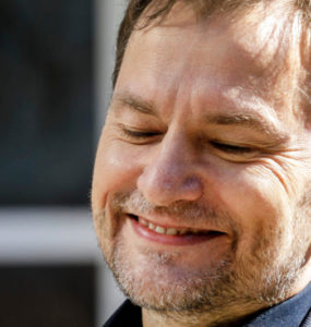 Adrianu Krajníkovú pobúrilo, že MVSR Matovičovi zaregistrovalo nový názov strany.