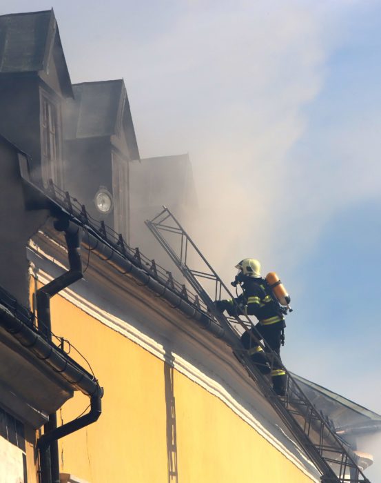 Českí experti ponúkajú pomoc po požiari v Banskej Štiavnici