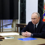 Ruský prezident Vladimir Putin v stredu obvinil západné spravodajské služby z toho, že Ukrajine pomohli zosnovať "teroristické útoky" v Rusku.