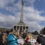 Slávnostný akt kladenia vencov na Slavíne pri príležitosti 78. výročia oslobodenia Bratislavy v utorok 4. apríla 2023.