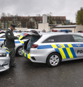 Nové policajné autá