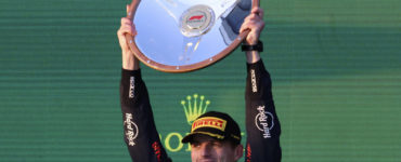 Holandský pilot formuly 1 Max Verstappen z tímu Red Bull vyhral nedeľnú Veľkú cenu Austrálie seriálu F1 v nedeľu 2. apríla 2023.
