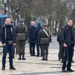 Generálny tajomník Severoatlantickej aliancie (NATO) Jens Stoltenberg pricestoval vo štvrtok na neohlásenú návštevu Kyjeva