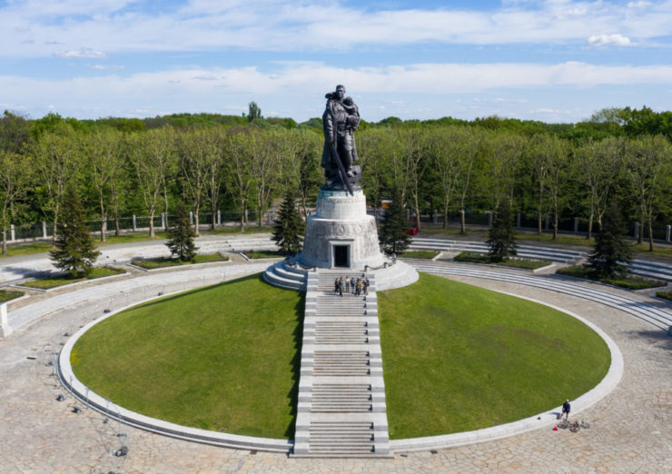 Pamätník sovietskej armády v berlínskom Treptower parku
