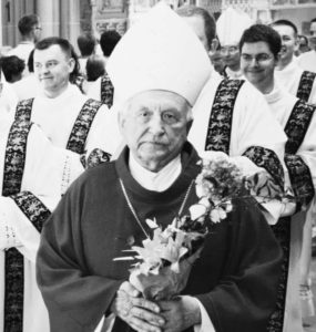 Alojz Tkáč zomrel 23. mája 2023 vo veku 89 rokov.
