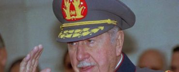 Polícia v Čile našla počas protidrogovej operácie pištoľ, ktorá kedysi patrila zosnulému diktátorovi Augustovi Pinochetovi