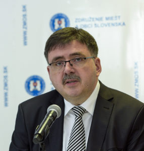ZMOS kritizuje vládny návrh