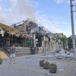 Na 12 vzrástol počet obetí raketového útoku, ktorý zasiahol reštauráciu vo východoukrajinskom meste Kramatorsk. Medzi obeťami sú aj tri deti, oznámili v stredu miestne úrady.