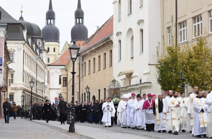 Jasné vyhlásenie cirkvi!