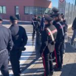 Talianski policajti na letisku